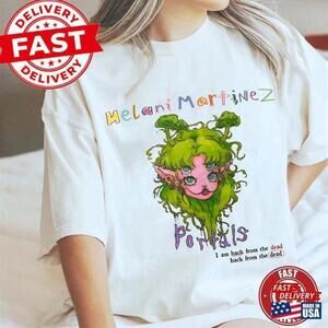 Melaine Minimal Name Style Trendy Unisex Graphic T Shirt